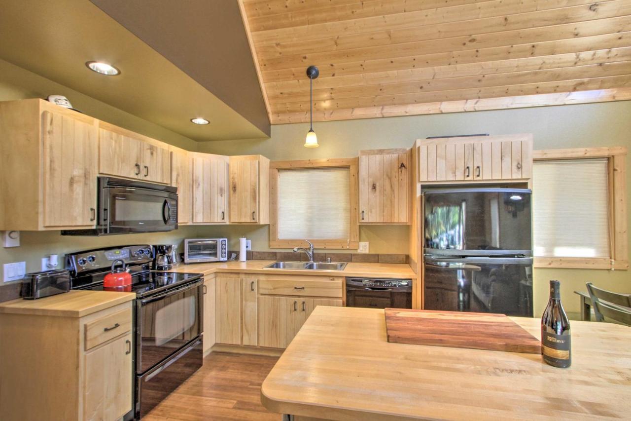 Cozy Hikers Getaway, 5 Mi To Mt Rainier Natl Park Villa Ashford Exterior photo