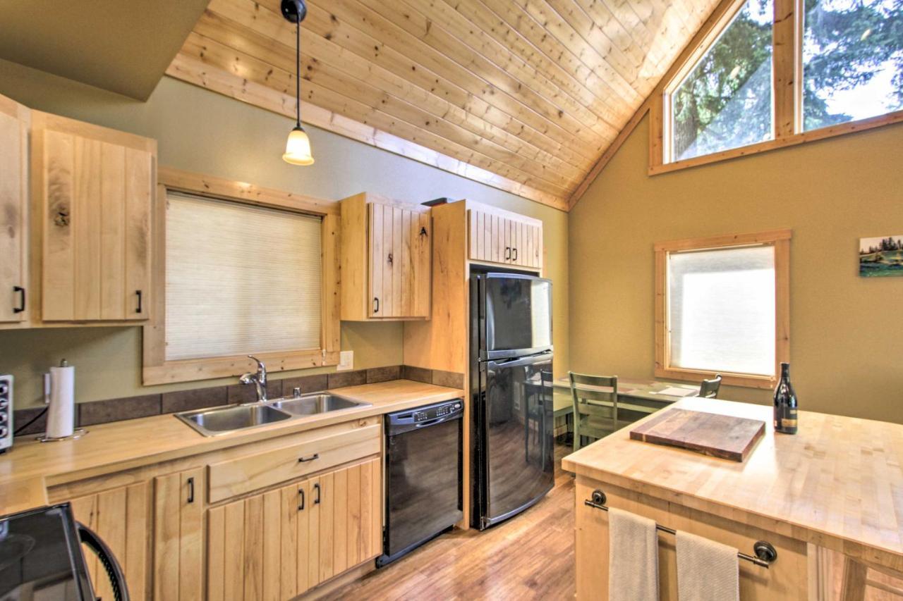 Cozy Hikers Getaway, 5 Mi To Mt Rainier Natl Park Villa Ashford Exterior photo